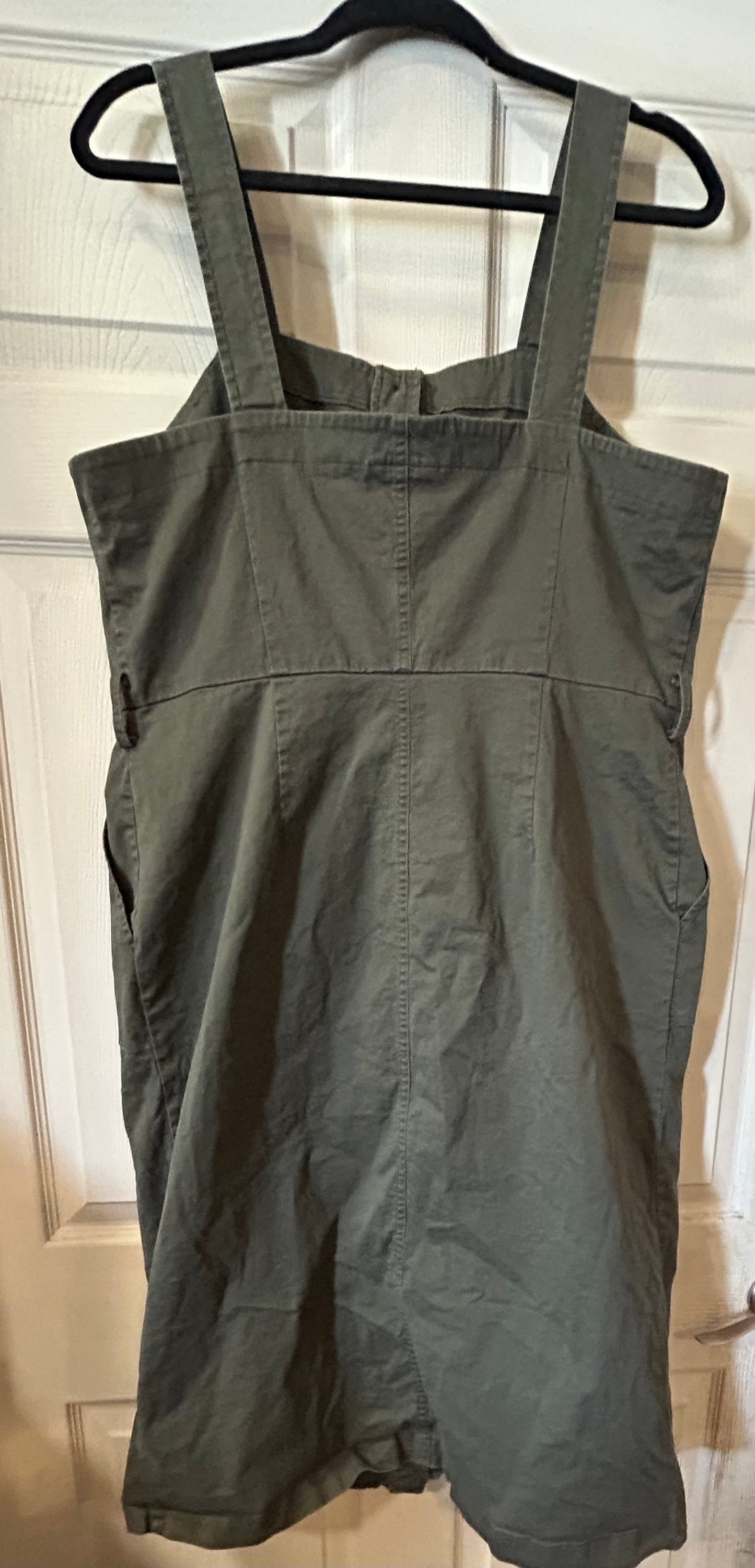 Used Universal Standard dress, olive green XXL