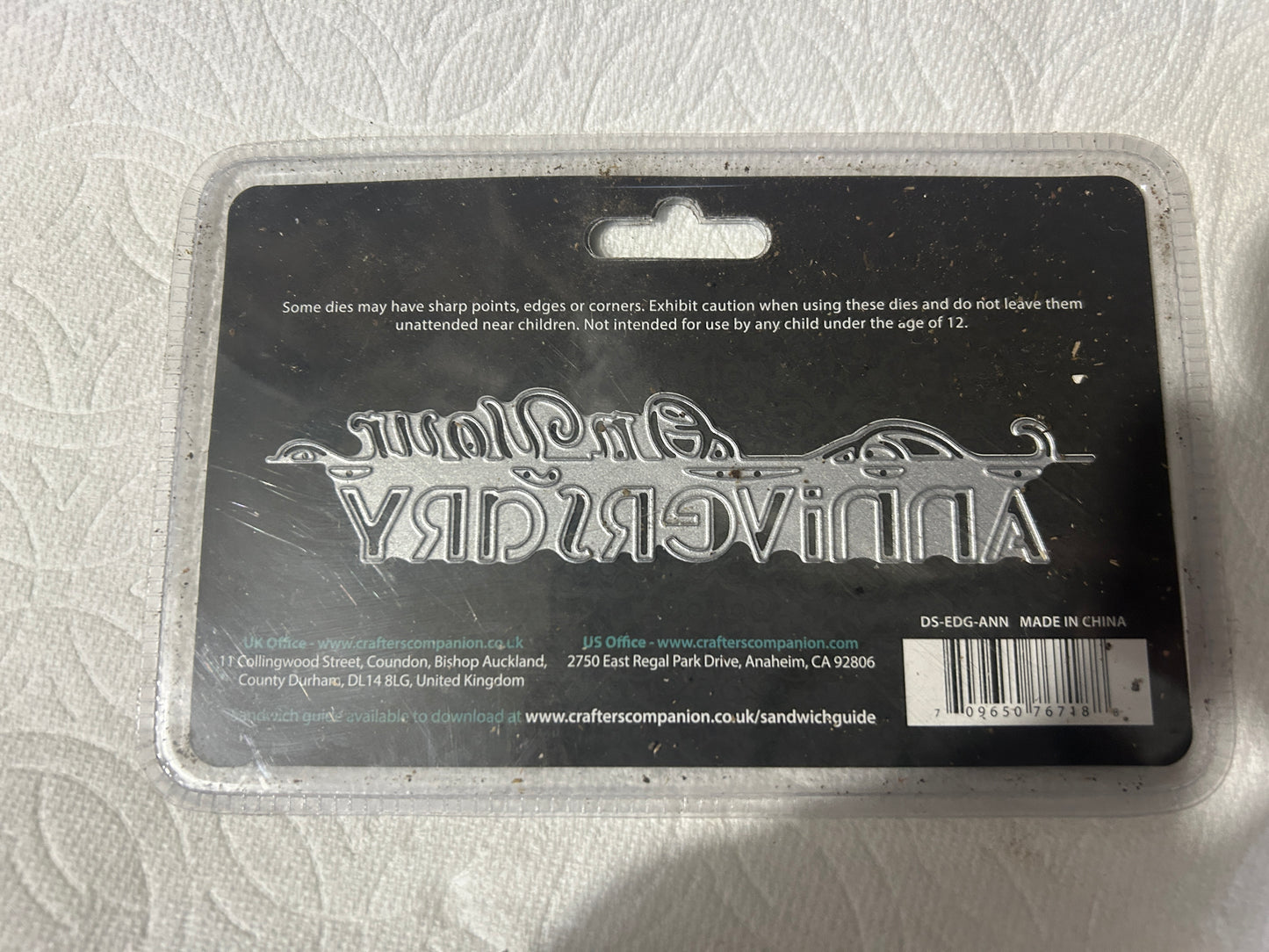 Die'sire Metal Die "On Your Anniversary" Free Shipping