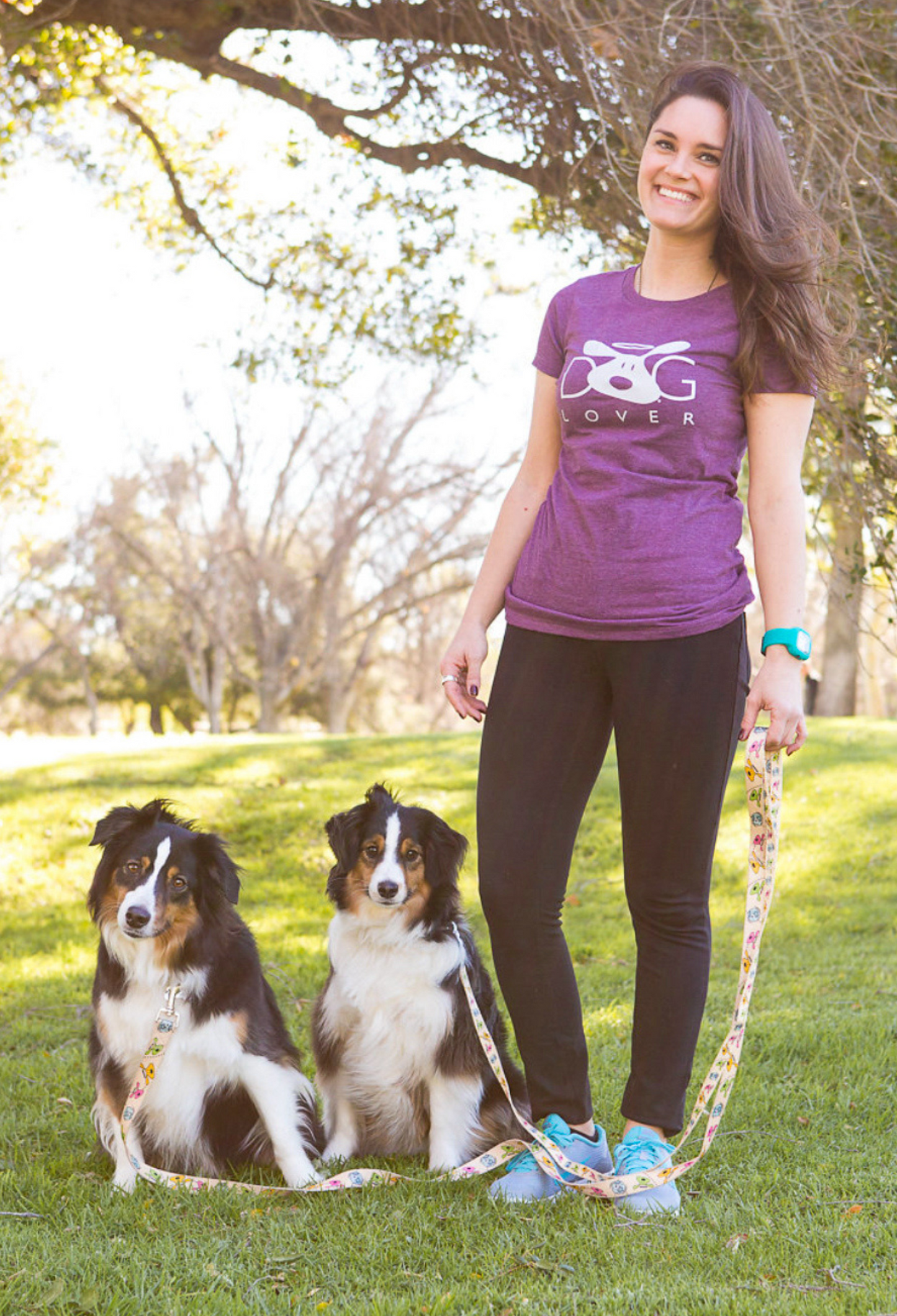 T-shirt: Dog Lover (Plum)